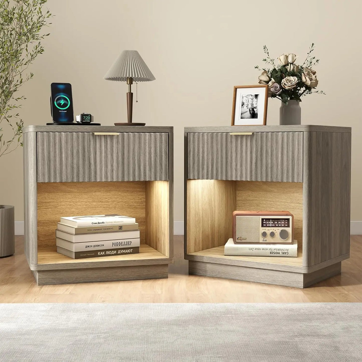 HUANZHUANG Fluted Nightstand With Charging Station Modern Bedside Table